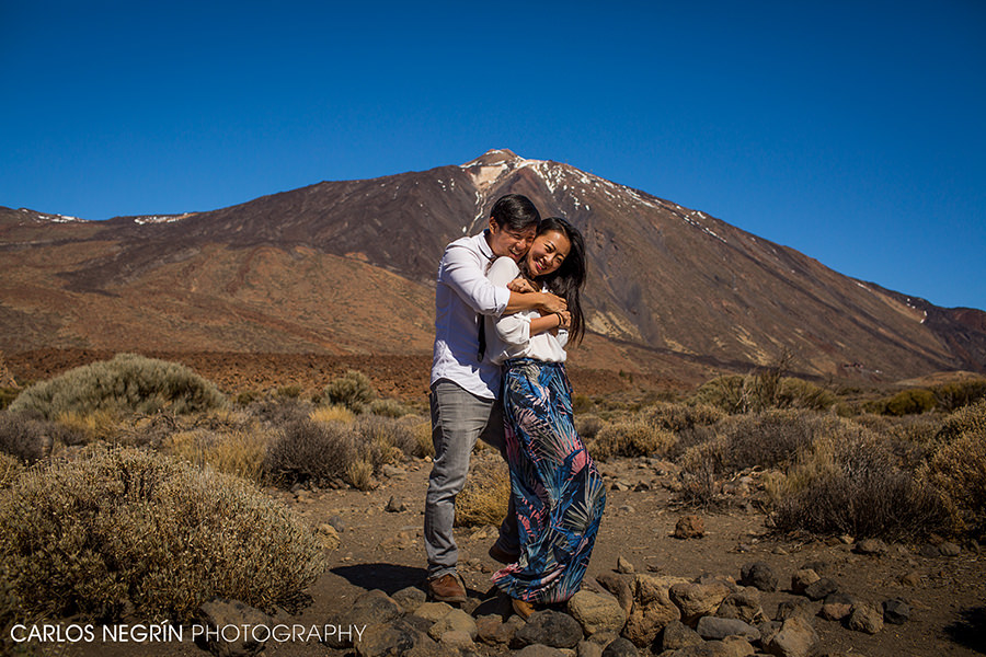 volcano Teide engagement photo shooting